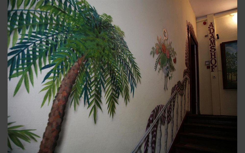 Hotel-Pension Adamshof Berlin Exterior photo